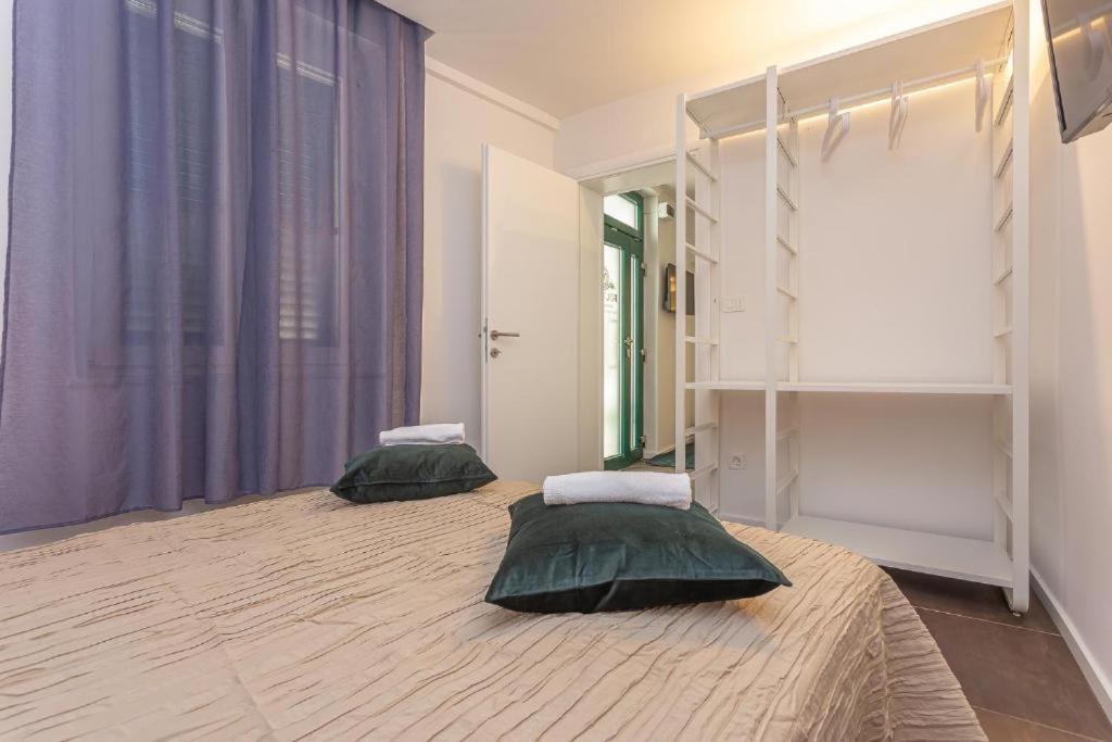 X Boutique Marinac Studio Apartments & Rooms Sibenik Exterior photo